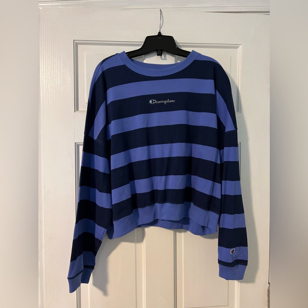Champion pullover sweatshirt